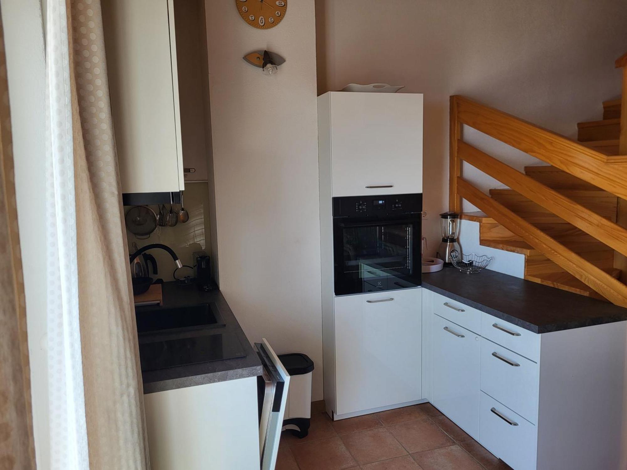 Apartmani Amila-Pisak Ngoại thất bức ảnh