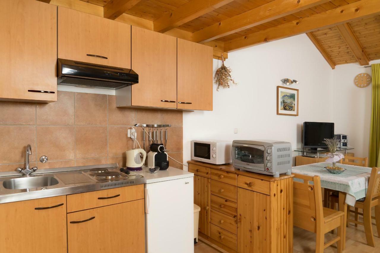 Apartmani Amila-Pisak Ngoại thất bức ảnh